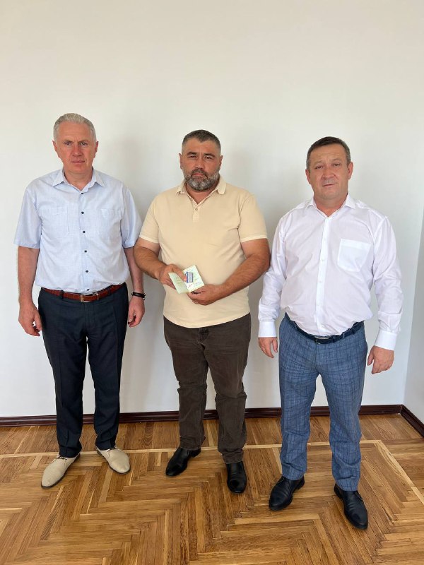 Участник СВО старший сержант Закаев Хазраил Барасбиевич был награждена медалью «За отвагу» и проявленное мужество.